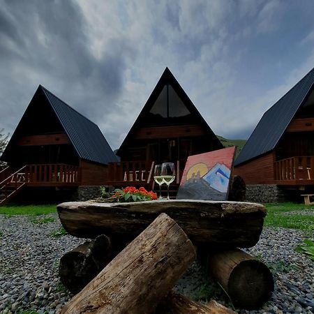 Trip Zone Kazbegi Apartment Bagian luar foto